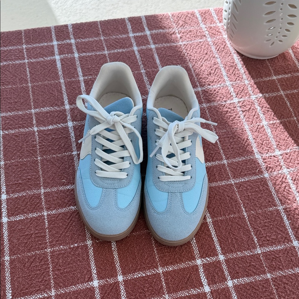 TOP Moda Light Blue and White Athletic Shoes